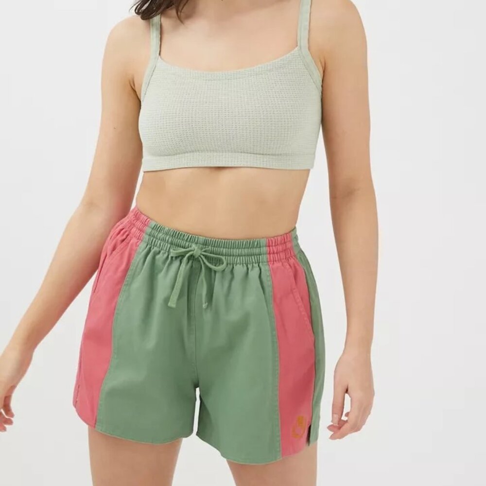 BDG Urban Outfitters Elise Colorblock Denim Pull-On Shorts | Green Pink | XS